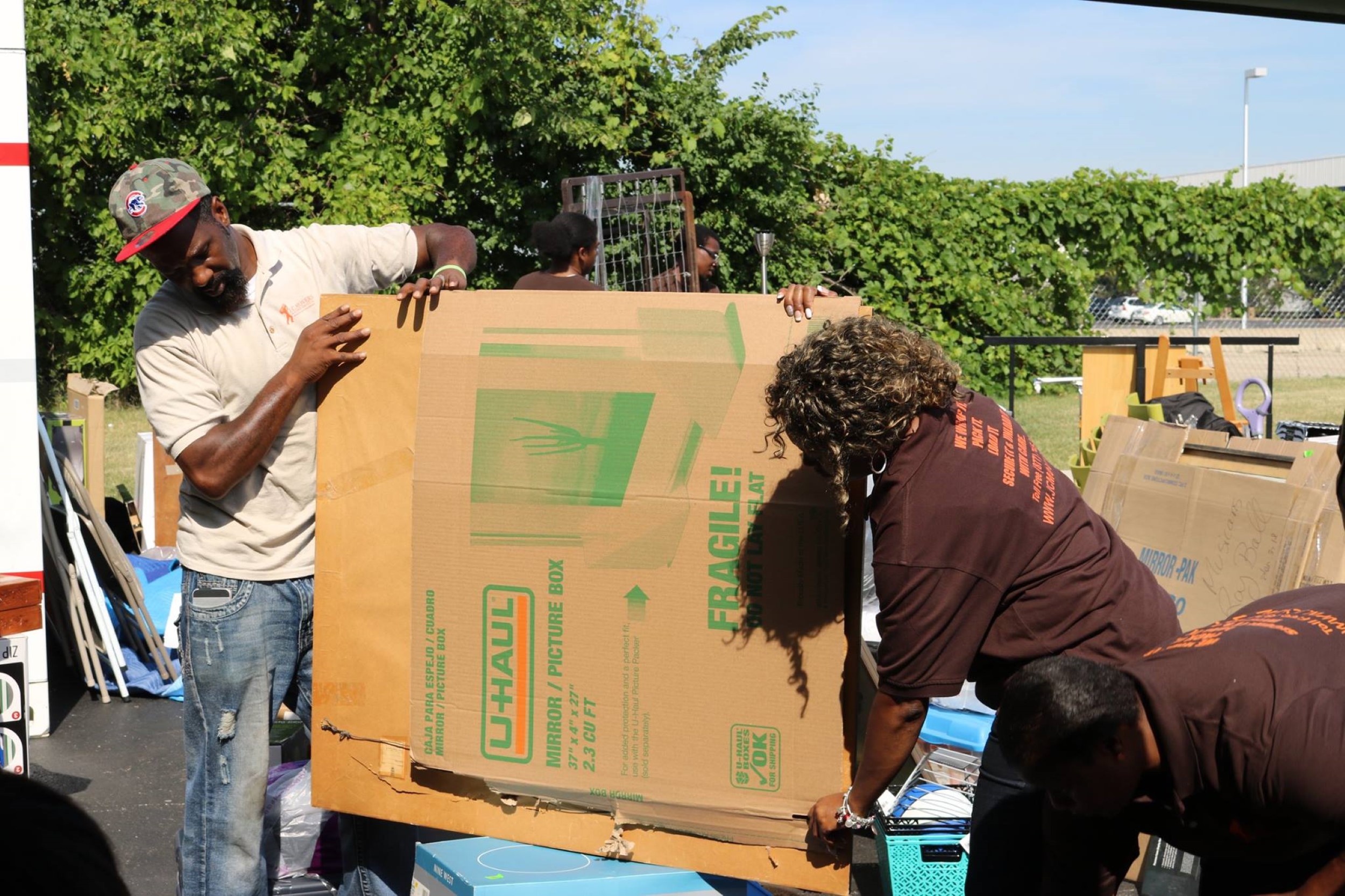 Affordable Labor Moving Rates In Calumet Park Il Customizable labor moving solutions in Calumet Park, IL